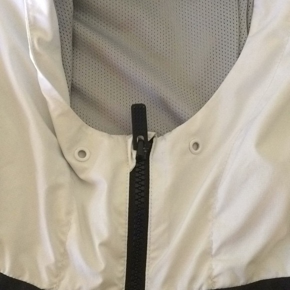 Nike windbreaker - Picture 5 of 5